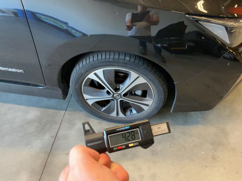 Nissan Leaf electric drive 110 kW N-Connecta 2018 – снимка 11