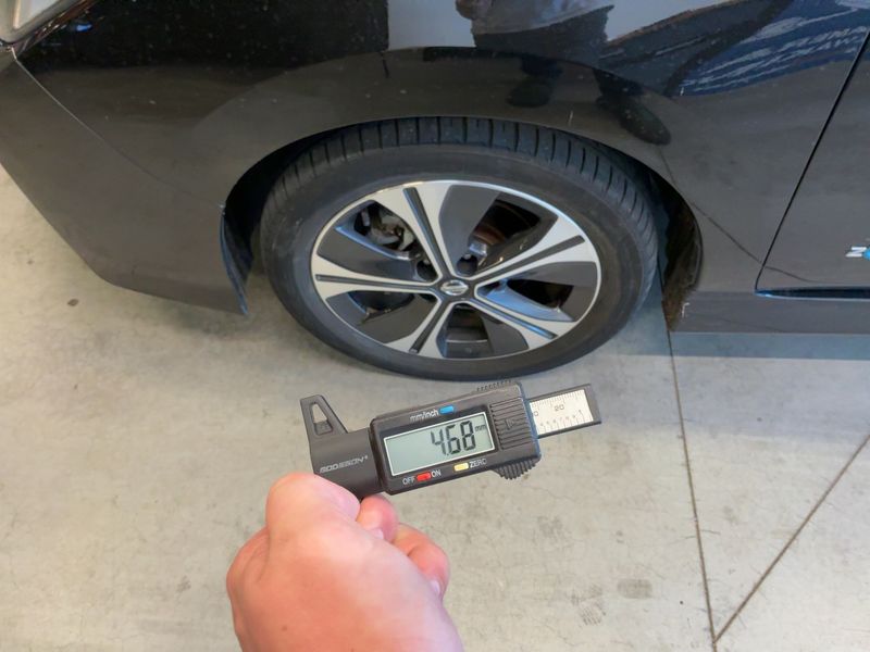 Nissan Leaf electric drive 110 kW N-Connecta 2018 – снимка 3