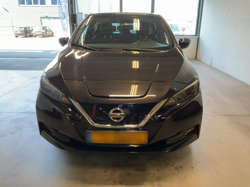 Nissan Leaf electric drive 110 kW N-Connecta 2018 – снимка 14