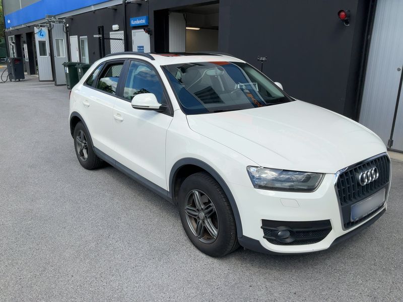 Audi Q3 2.0 TDI 2012 – снимка 12