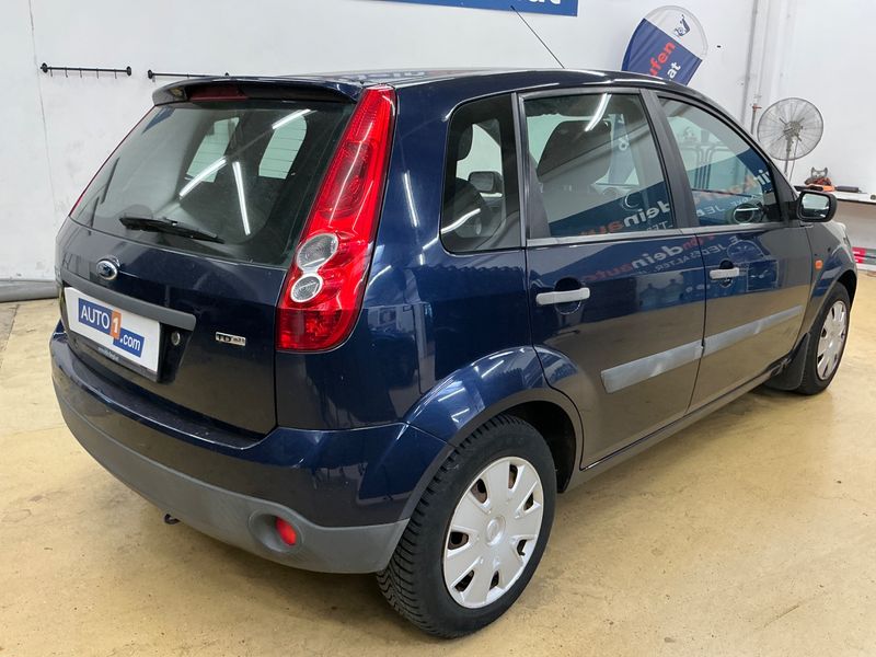 Ford Fiesta 1.4 TDCi Ambiente 2006 – снимка 2