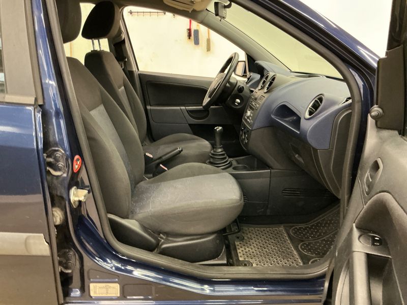 Ford Fiesta 1.4 TDCi Ambiente 2006 – снимка 3