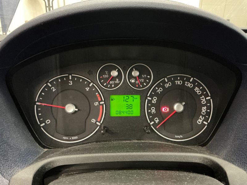 Ford Fiesta 1.4 TDCi Ambiente 2006 – снимка 4