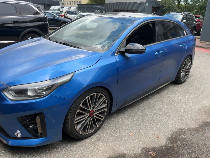 Kia pro_cee'd 1.6 TGDI GT 2021 – снимка 2