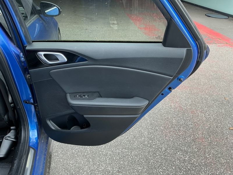 Kia pro_cee'd 1.6 TGDI GT 2021 – снимка 25