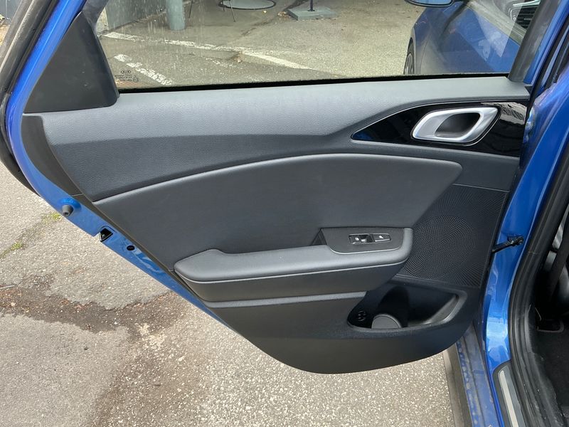 Kia pro_cee'd 1.6 TGDI GT 2021 – снимка 26