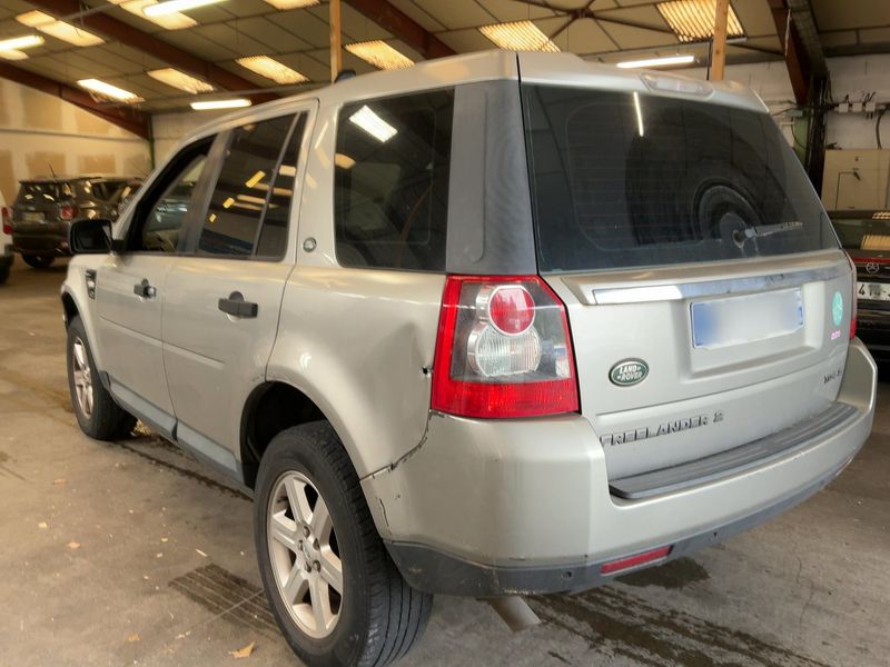 Land Rover Freelander 2.2 Td4 S 2011 – снимка 6