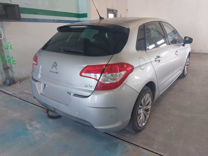 Citroen C4 1.6 e-HDi Confort 2012 – снимка 5