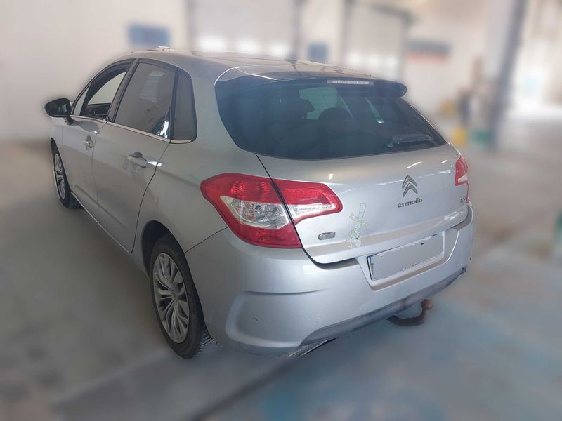 Citroen C4 1.6 e-HDi Confort 2012 – снимка 3