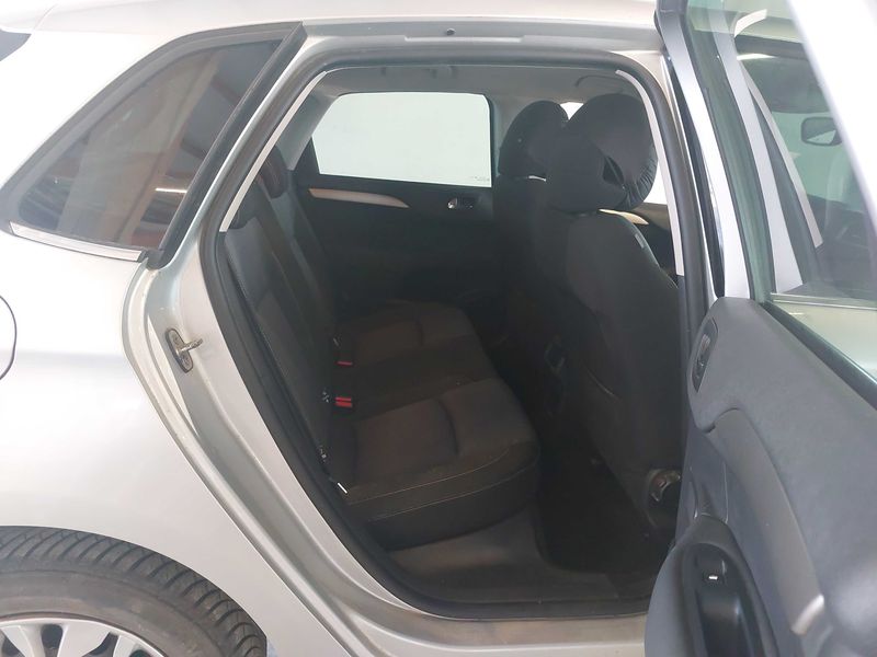 Citroen C4 1.6 e-HDi Confort 2012 – снимка 14
