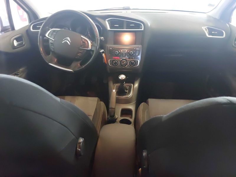 Citroen C4 1.6 e-HDi Confort 2012 – снимка 11