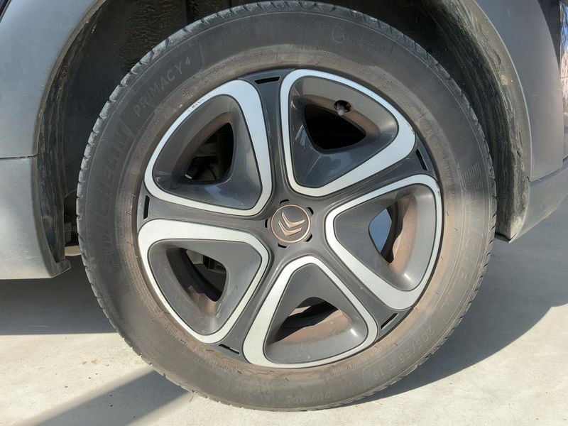 Citroen C3 1.2 PureTech Shine 2017 – снимка 5