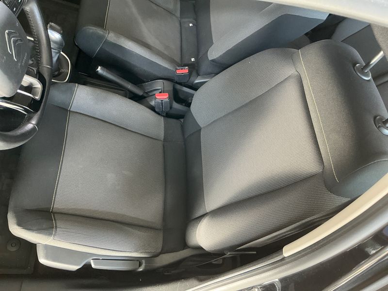 Citroen C3 1.2 PureTech Shine 2017 – снимка 29