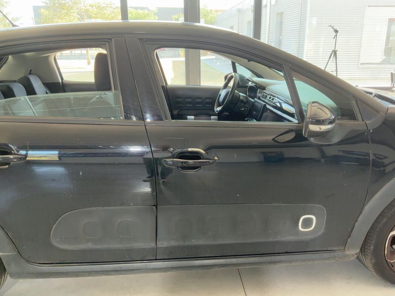 Citroen C3 1.2 PureTech Shine 2017 – снимка 10