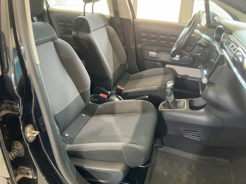 Citroen C3 1.2 PureTech Shine 2017 – снимка 16
