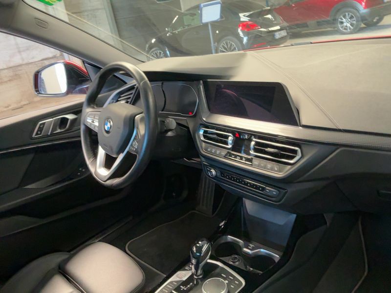 BMW 2er 218i Gran Coupe Sport Line 2021 – снимка 17