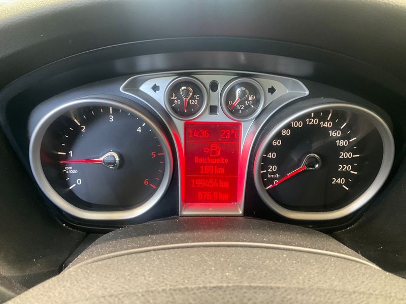 Ford Focus 1.6 TDCi ECOnetic 2010 – снимка 4