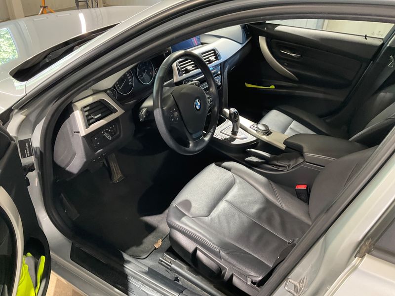 BMW 3er 320d xDrive 2016 – снимка 23