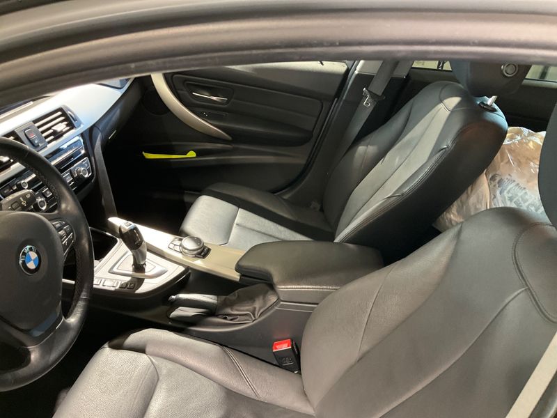 BMW 3er 320d xDrive 2016 – снимка 26