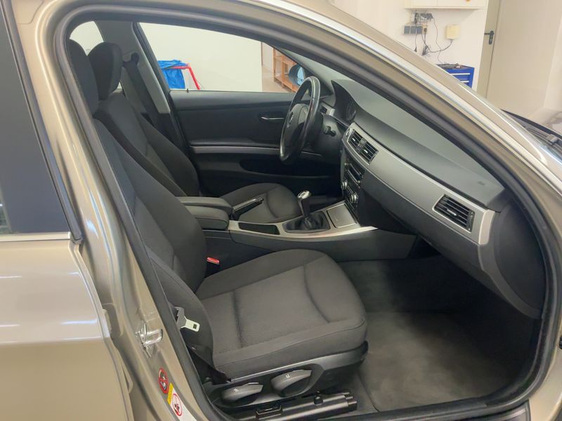BMW 3er 330d 2007 – снимка 17