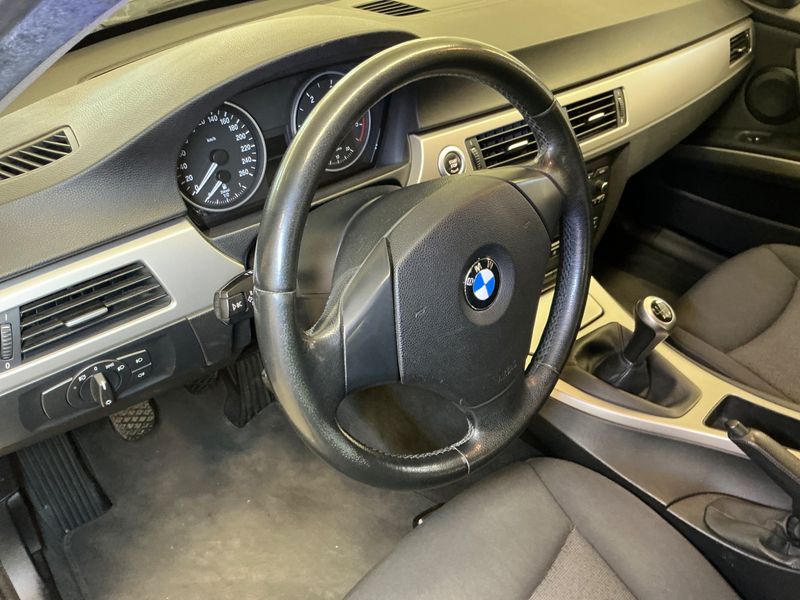 BMW 3er 330d 2007 – снимка 28