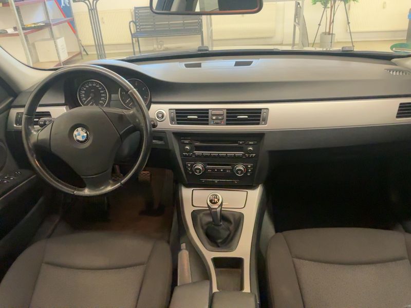 BMW 3er 330d 2007 – снимка 18