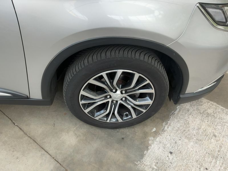 Mitsubishi Outlander 2.2 DI-D Motion 2WD 2019 – снимка 11