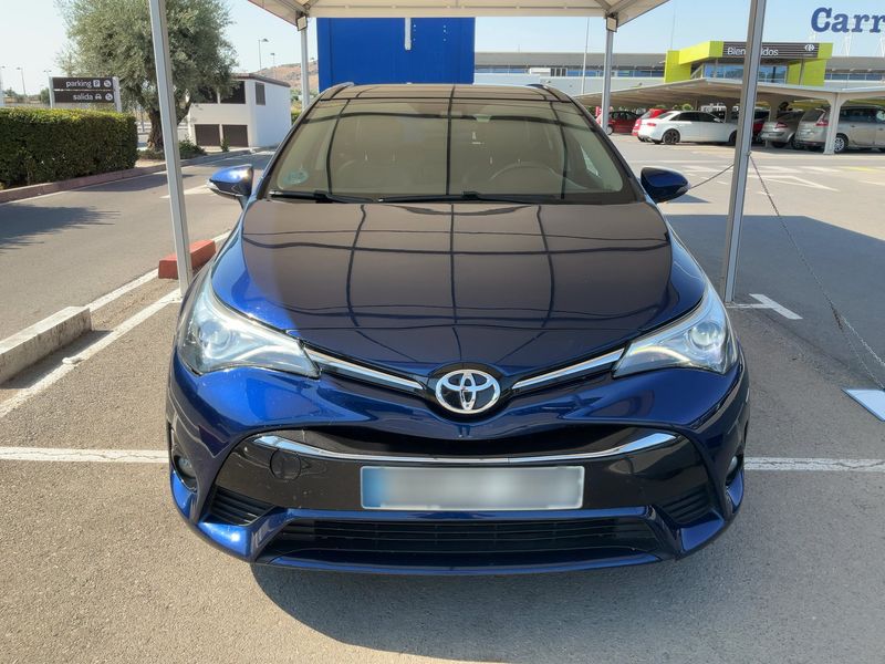 Toyota Avensis 2.0 D-4D Advance 2016 – снимка 14