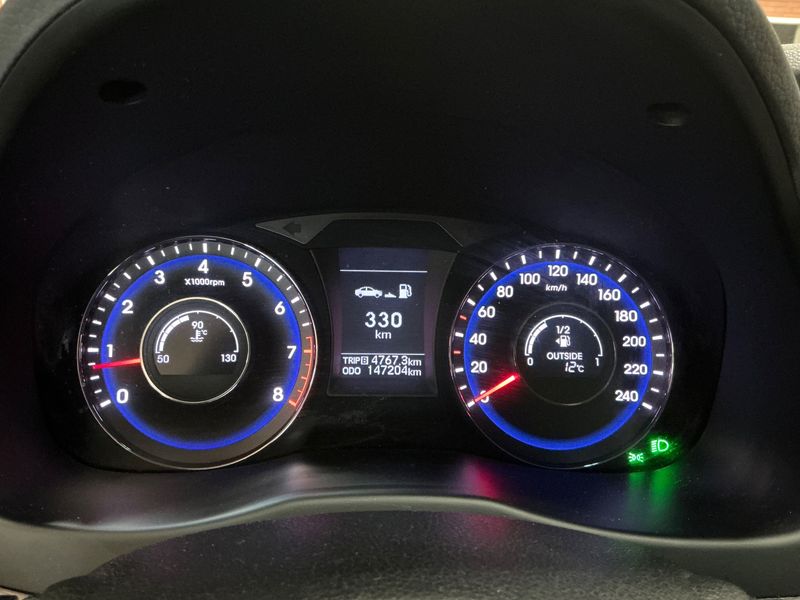 Hyundai i40 1.6 Comfort 2011 – снимка 19