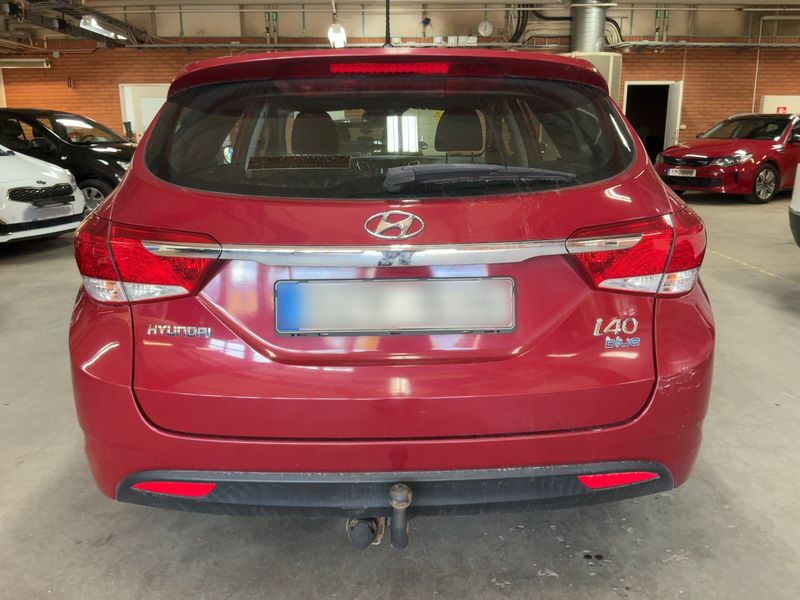 Hyundai i40 1.6 Comfort 2011 – снимка 7