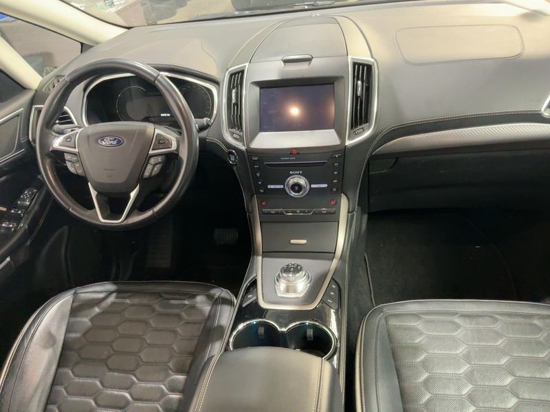 Ford S-Max 2.0 TDCi EcoBlue Bi-Turbo Vignale 2019 – снимка 17