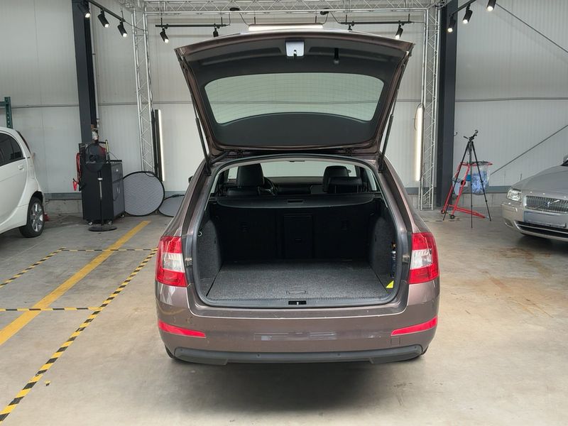 Skoda Octavia 2.0 TDI Elegance 2014 – снимка 15