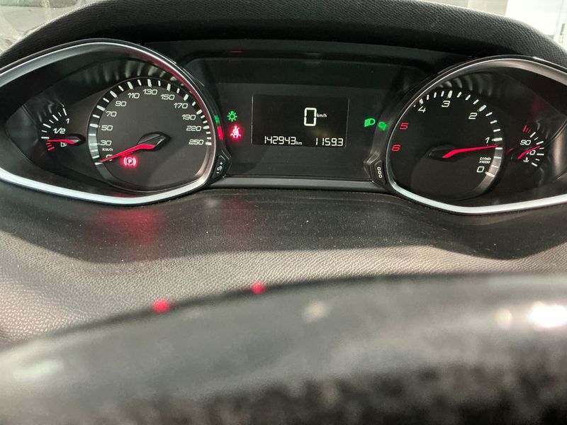 Peugeot 308 1.6 Blue-HDi Style 2016 – снимка 18