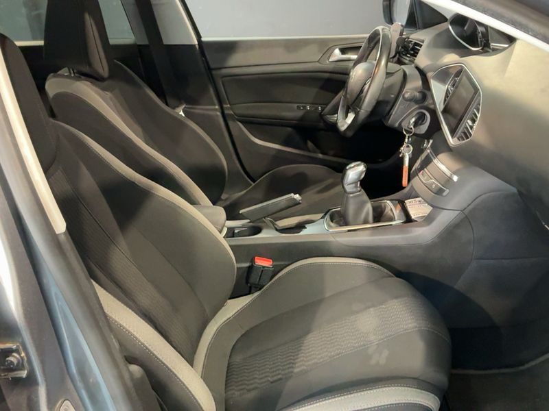 Peugeot 308 1.6 Blue-HDi Style 2016 – снимка 16