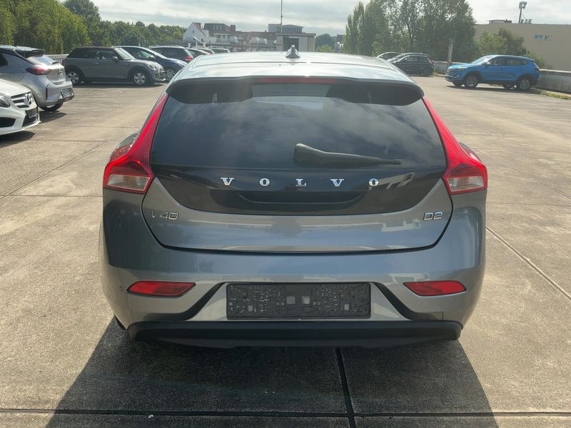 Volvo V40 2.0 D2 You! 2015 – снимка 7
