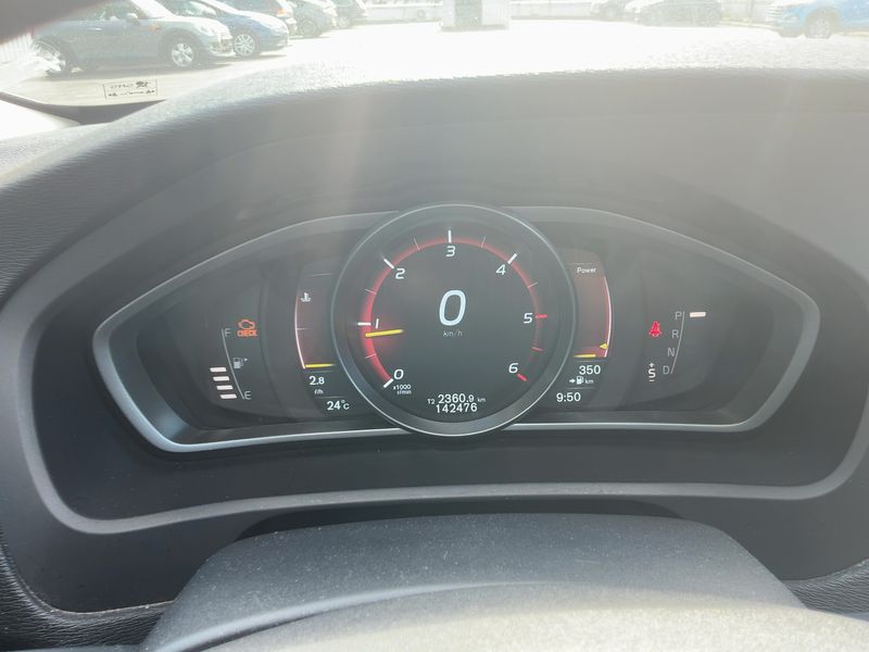 Volvo V40 2.0 D2 You! 2015 – снимка 19