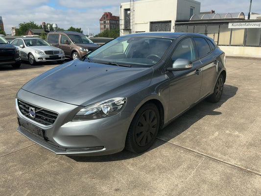 Volvo V40 2.0 D2 You! 2015 – снимка 1