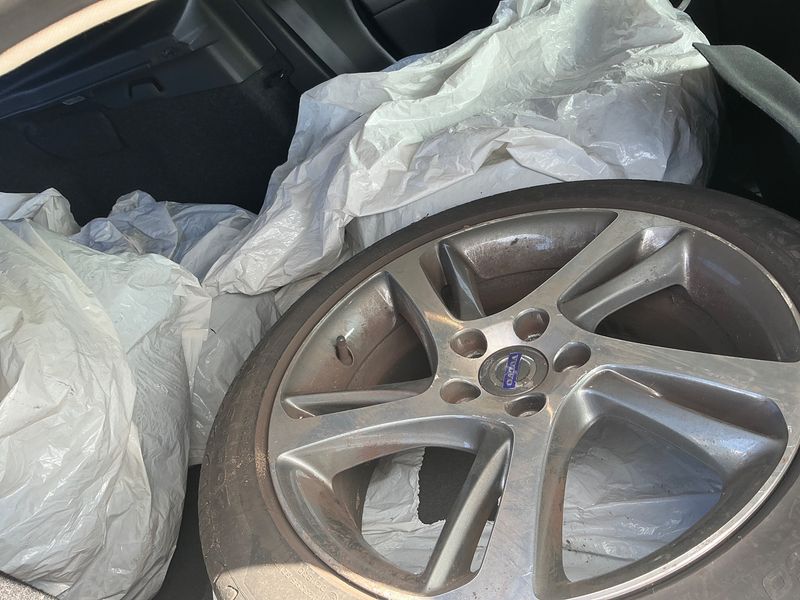 Volvo V40 2.0 D2 You! 2015 – снимка 15