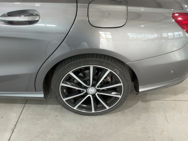 Mercedes-Benz CLA-Klasse CLA 200 Shooting Brake Urban 2015 – снимка 5