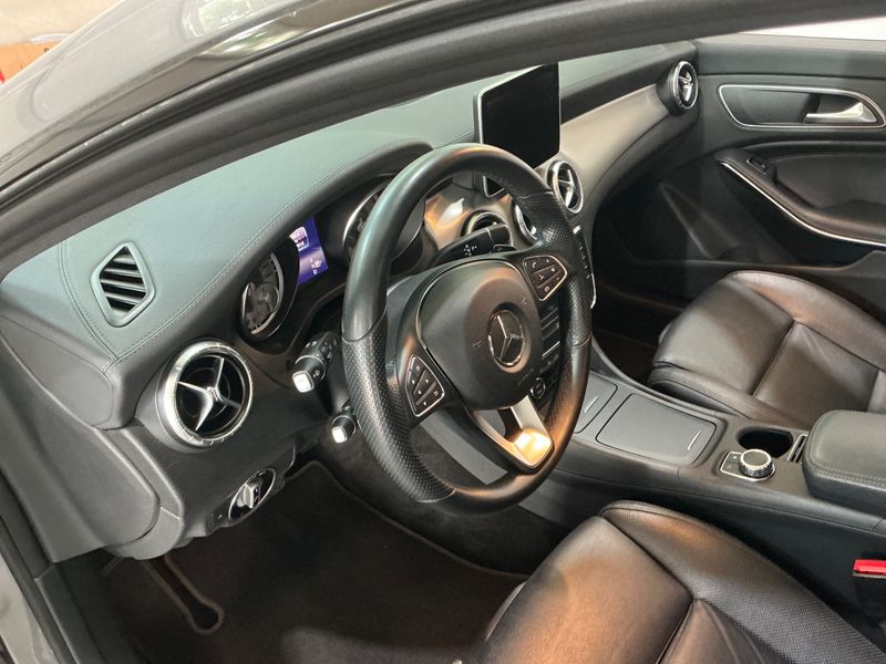 Mercedes-Benz CLA-Klasse CLA 200 Shooting Brake Urban 2015 – снимка 23