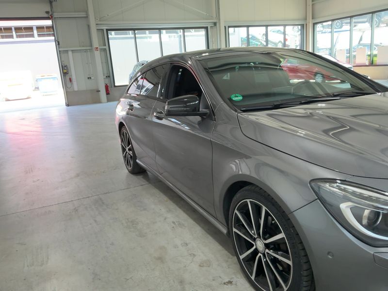 Mercedes-Benz CLA-Klasse CLA 200 Shooting Brake Urban 2015 – снимка 12