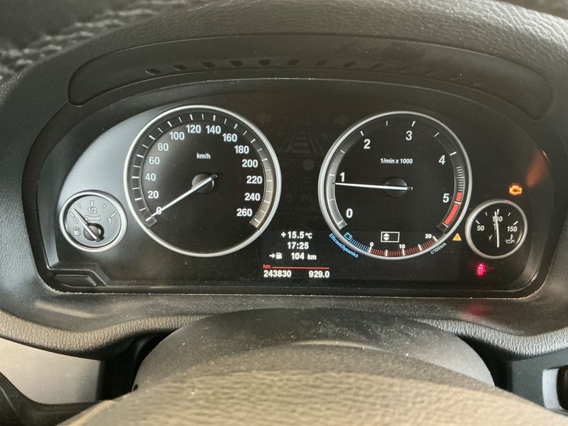 BMW X3 xDrive 20d Confort 2011 – снимка 18