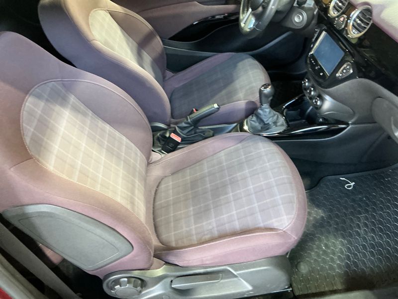 Opel Adam 1.4 Glam 2014 – снимка 30