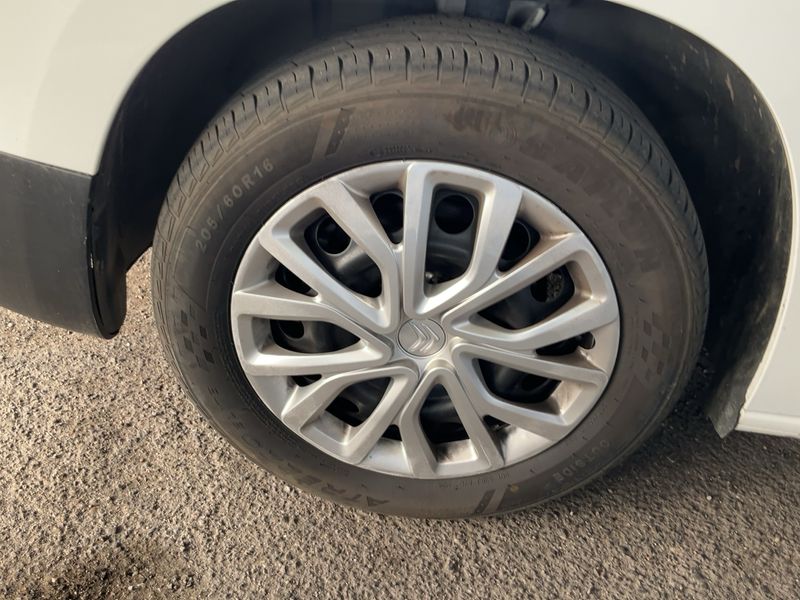 Citroen Berlingo 1.5 Blue-HDi Feel M 2018 – снимка 3