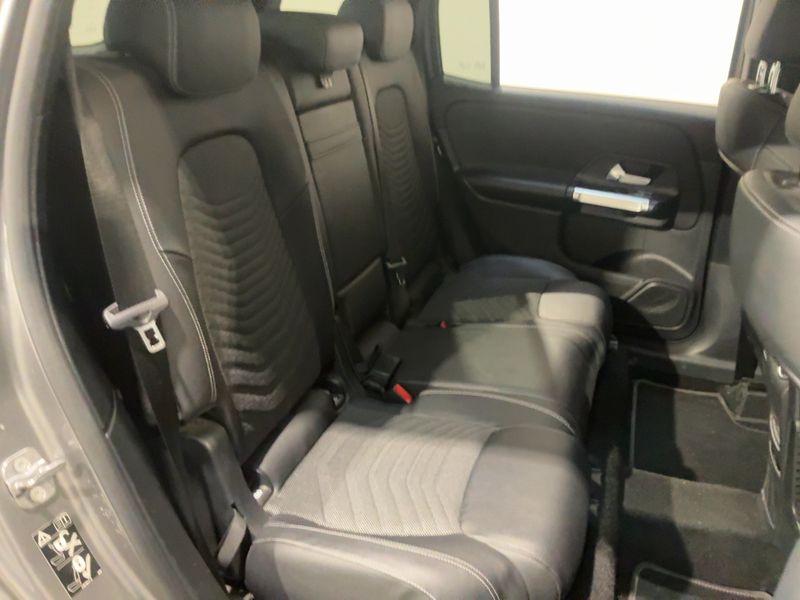 Mercedes-Benz GLB-Klasse GLB 200 d Progressive 2023 – снимка 19