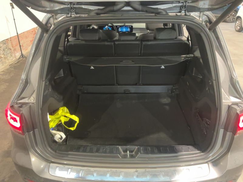 Mercedes-Benz GLB-Klasse GLB 200 d Progressive 2023 – снимка 15