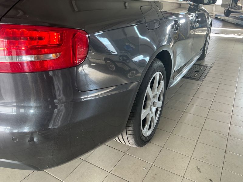 Audi A4 2.0 TDI 2011 – снимка 11