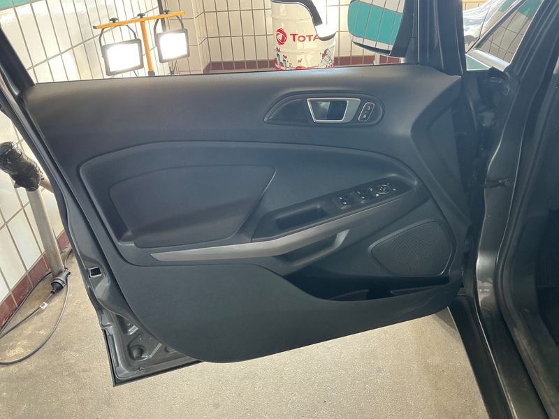 Ford EcoSport 1.0 EcoBoost Cool&Connect 2019 – снимка 32