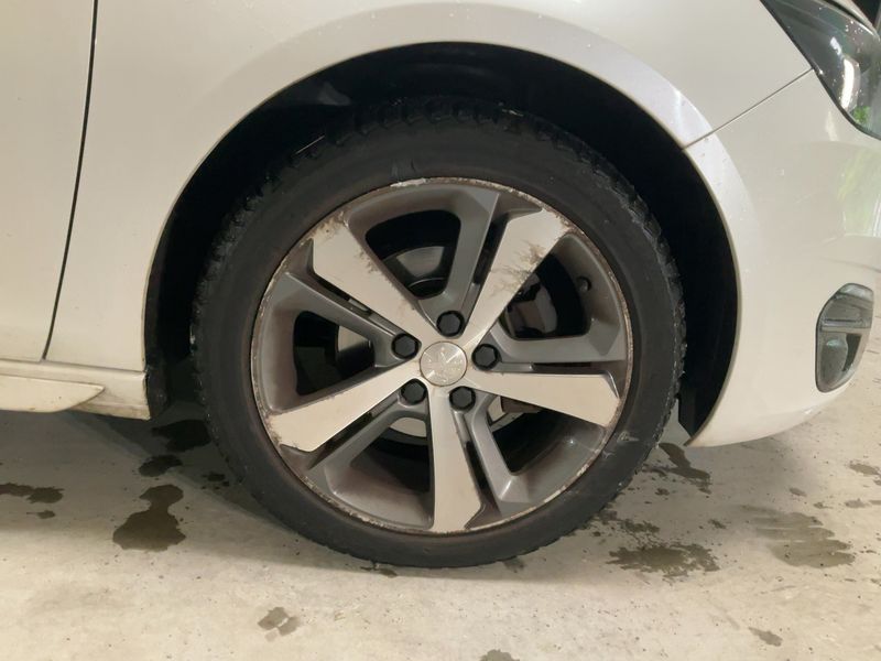 Peugeot 308 1.2 e-THP GT Line 2016 – снимка 11