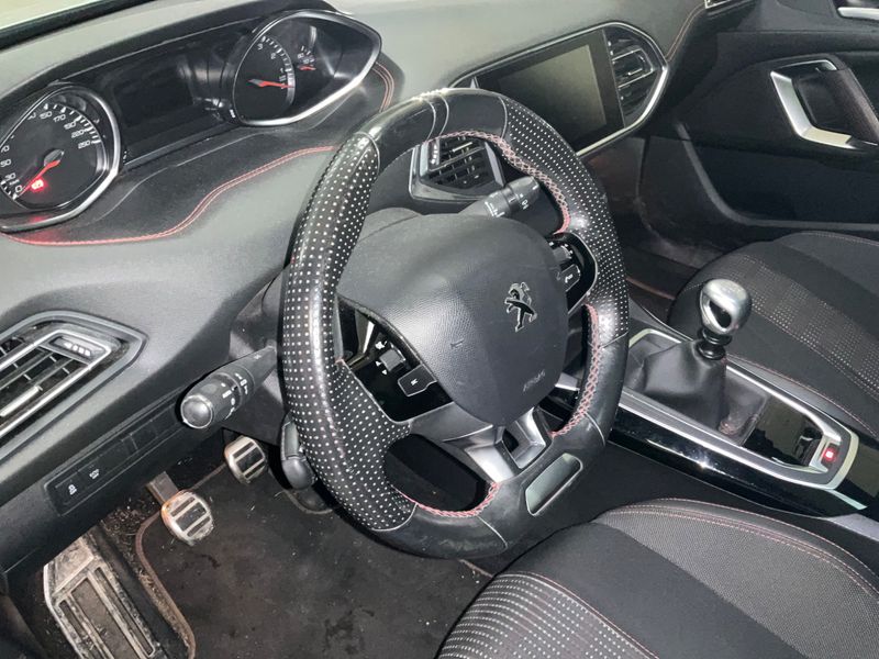 Peugeot 308 1.2 e-THP GT Line 2016 – снимка 25